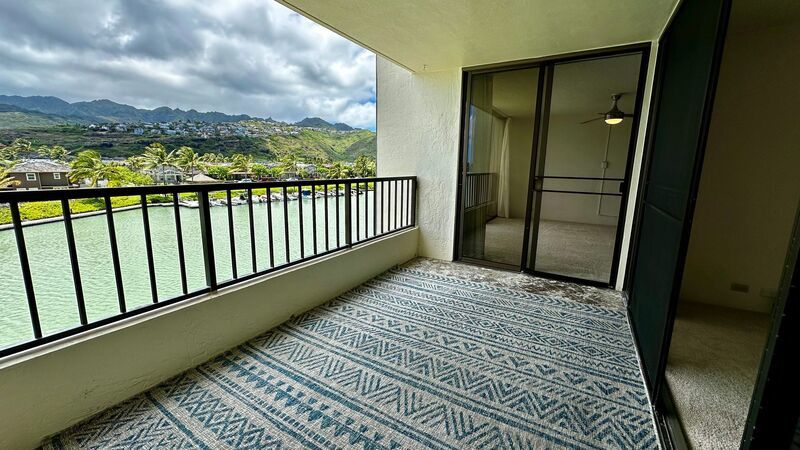 Available Now - Spacious 2 Bedroom, 2 Bath, Condominium with 2 Parking in Hawaii Kai property image