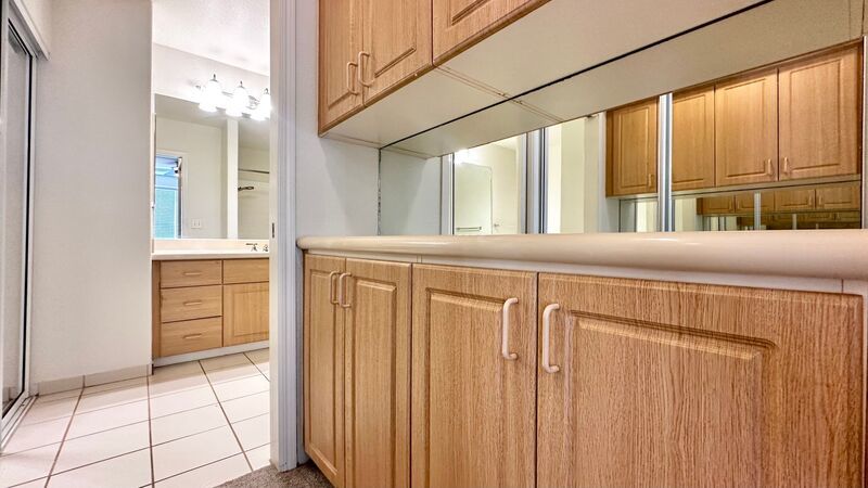 SPACIOUS TOWNHOUSE 2 BED/2 BATH/2 PRKG, Washer/Dryer INSIDE - Available NOW in Mililani property image