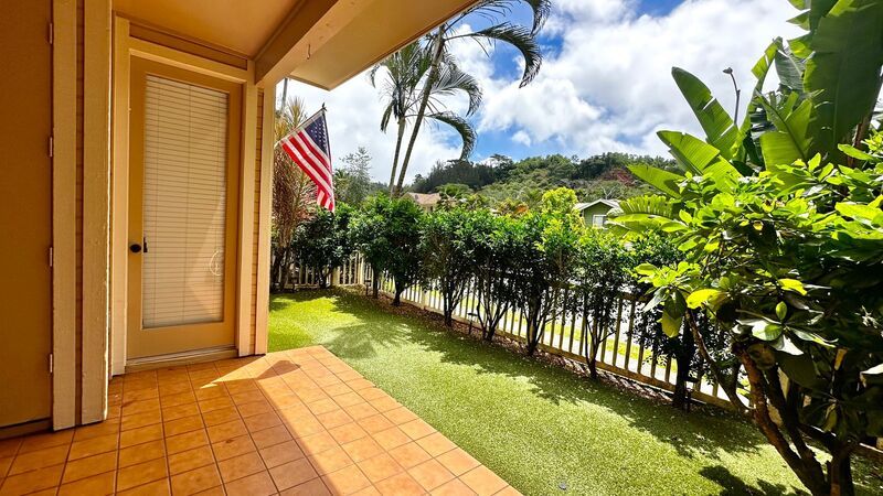 SPACIOUS TOWNHOUSE 2 BED/2 BATH/2 PRKG, Washer/Dryer INSIDE - Available NOW in Mililani property image