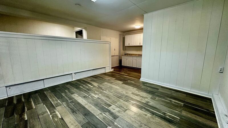 Available NOW - Highly Desired Studio 1 BATH in lush Manoa Valley! property image