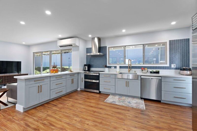 NEWLY Remodeled 4 BED/2 BA Home in Makiki Heights - Washer/Dryer, HUGE Yard, Garage property image