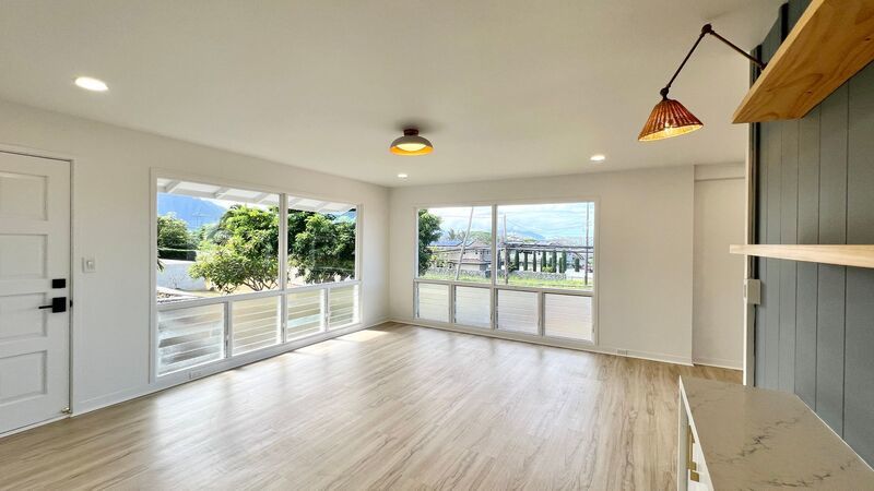 LARGE, REMODELED 1 BEDROOM UNIT IN KANEOHE! property image