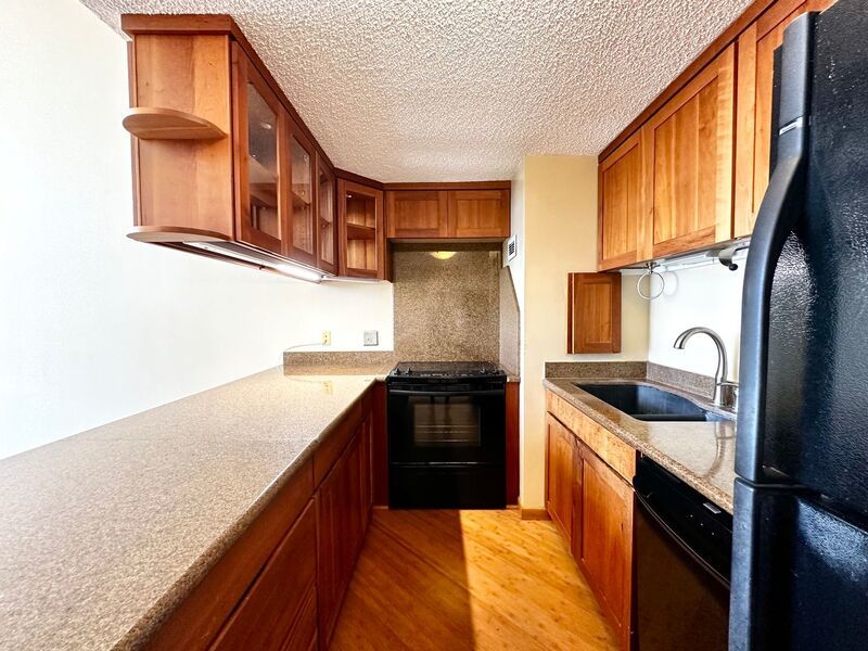 Rarely Avail Ka Hale Moi 2 BD/2 BA/1 PRKG loft-style, Washer/Dryer, Lanai w/AMAZING Views!! property image