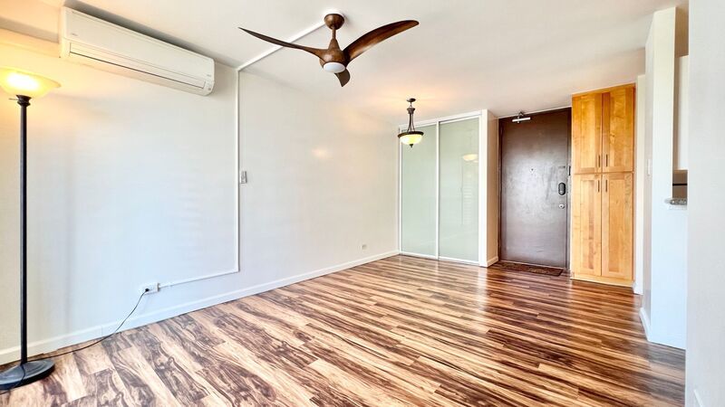 UPDATED 2 BEDROOM UNIT IN CONVENIENT PUNAHOU property image