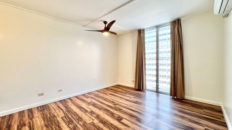 UPDATED 2 BEDROOM UNIT IN CONVENIENT PUNAHOU property image