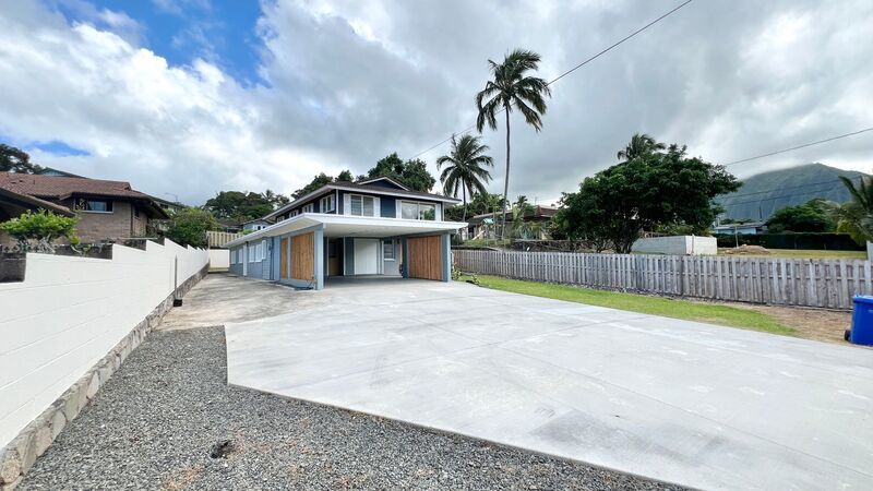 BEAUTIFULLY REMODELED 1 BEDROOM UNIT IN KANEOHE! property image